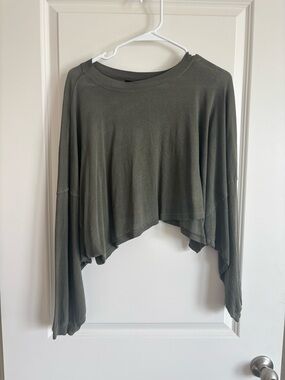 Urban Outfitters Olive Cropped Long-Sleeve Top